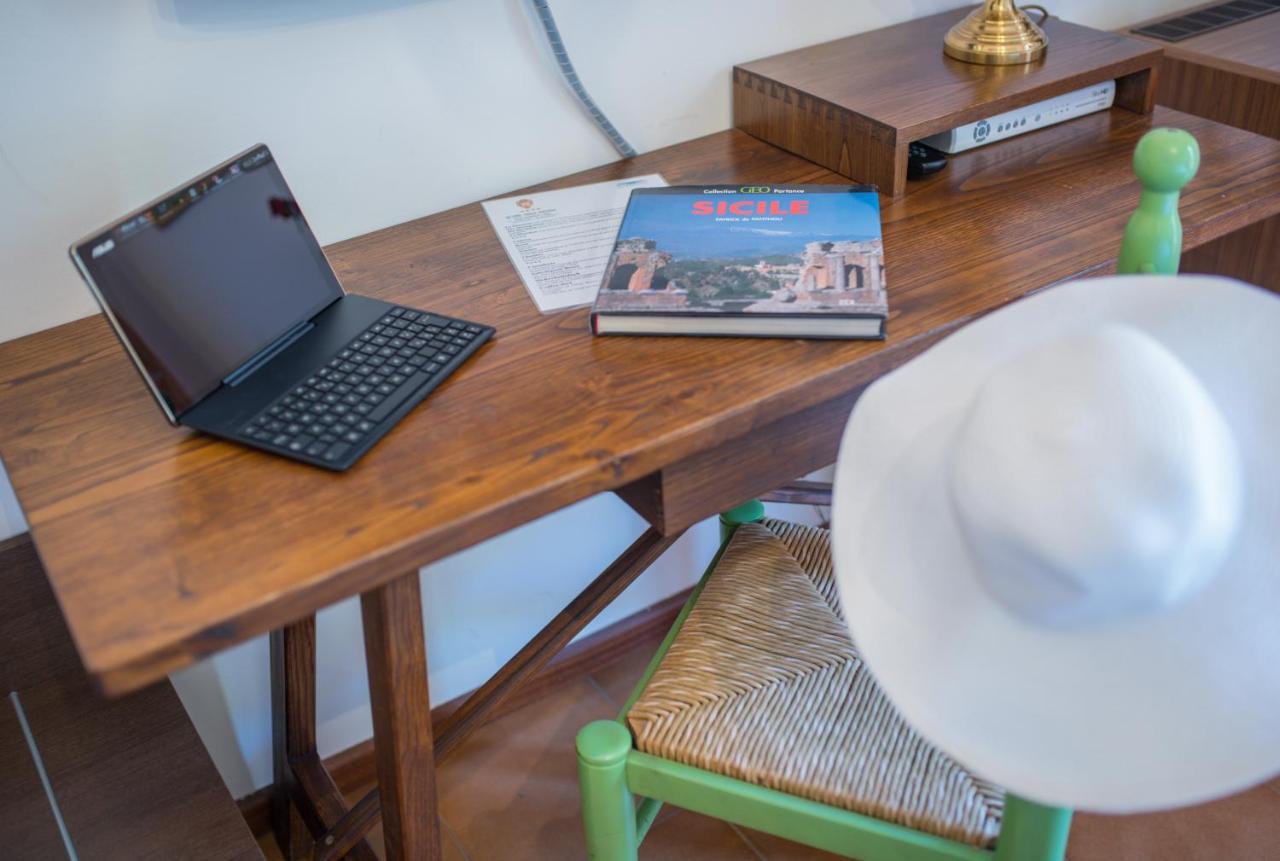 Hotel Villa Sirina Taormina Ngoại thất bức ảnh